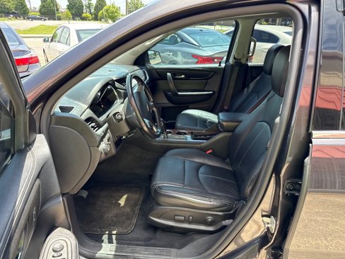 Used 2013 Chevrolet Traverse LT image 9