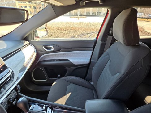 New 2023 Jeep Compass Sport image 24