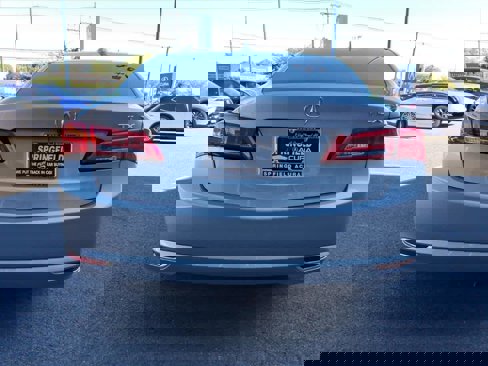 Used 2020 Acura TLX image 3