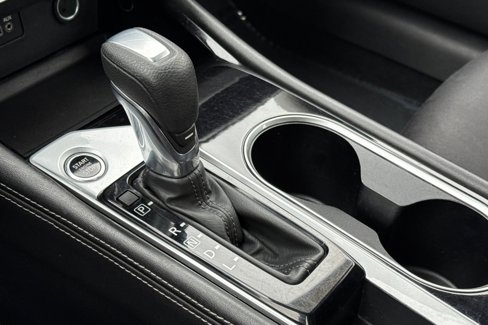 Used 2023 Nissan Altima 2.5 SV image 23