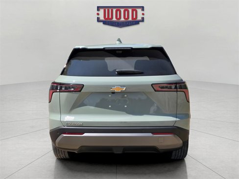 New 2026 Chevrolet Equinox LT w/ Safety and Technology Package image 3