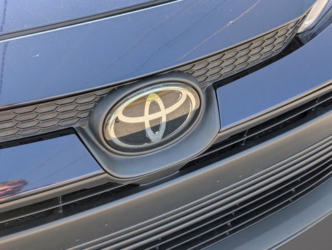 Used 2023 Toyota Corolla LE image 5