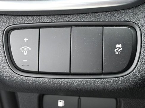 Used 2016 Kia Sorento EX image 39