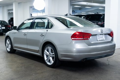 Used 2014 Volkswagen Passat TDI SEL Premium image 4