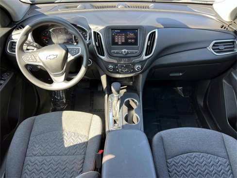 Used 2023 Chevrolet Equinox LT image 12