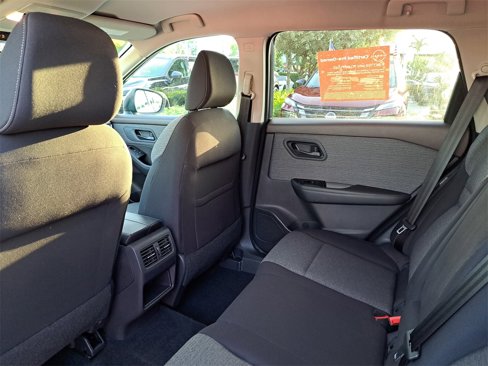 Certified 2021 Nissan Rogue S image 8