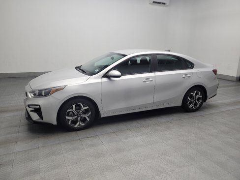 Used 2021 Kia Forte LXS image 2