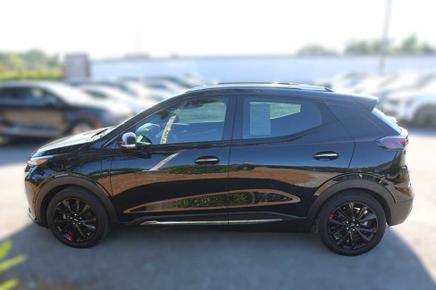 Used 2023 Chevrolet Bolt EUV Premier w/ Sun & Sound Package image 13