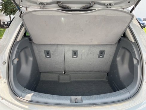 Used 2021 Chevrolet Bolt LT image 7