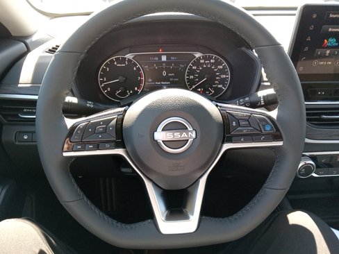New 2024 Nissan Altima 2.5 SV w/ SV Premium Package image 13