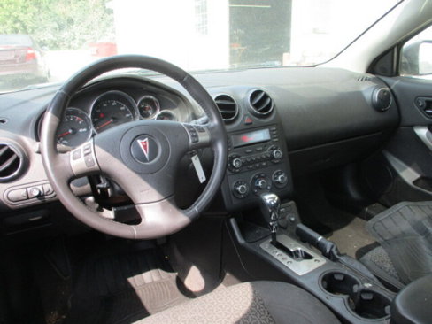 Used 2009 Pontiac G6 Sedan w/ Sun And Sound Package image 7
