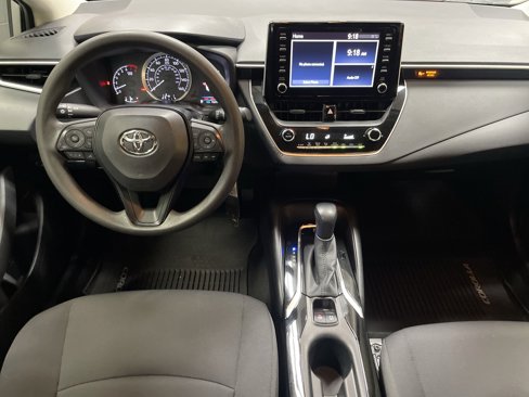Used 2020 Toyota Corolla LE image 30