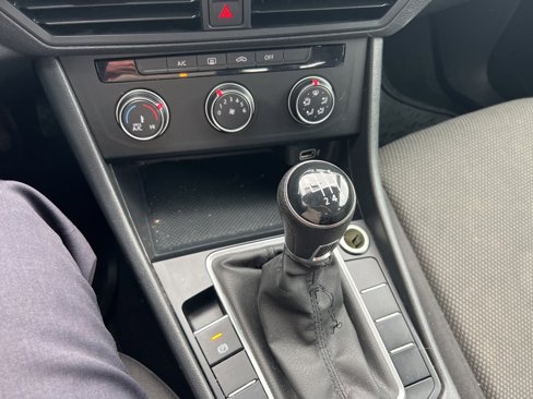 Used 2019 Volkswagen Jetta S w/ Driver Assistance Package image 61