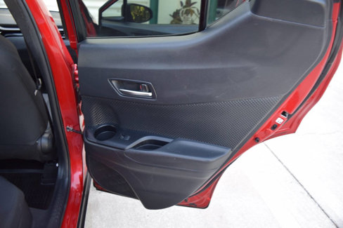 Used 2020 Toyota C-HR LE image 63