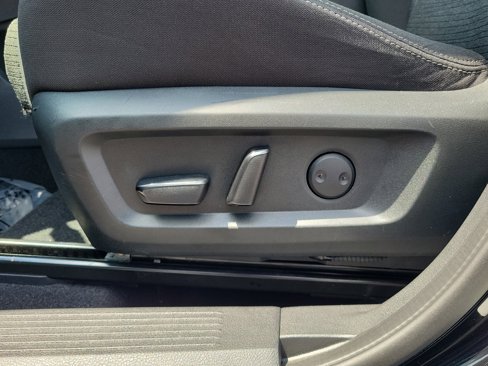 Certified 2021 Nissan Rogue SV image 22