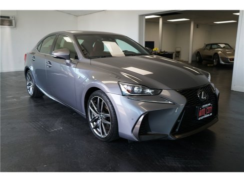 Used 2018 Lexus IS 300 F Sport image 9