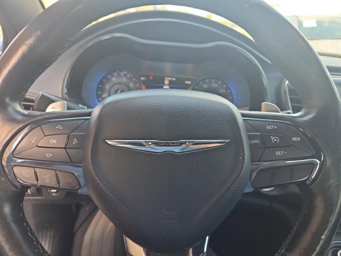 Used 2015 Chrysler 200 S w/ Navigation & Sound Group I image 10