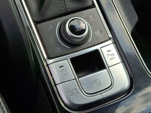 Used 2020 Kia Telluride S w/ S 8 Passenger Seating Package image 26