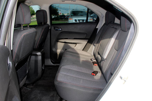 Used 2016 Chevrolet Equinox LS image 28
