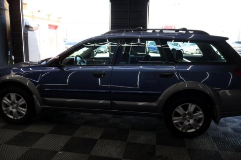 Used 2005 Subaru Outback 2.5i image 4