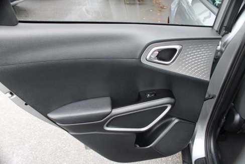Used 2023 Kia Soul LX image 20