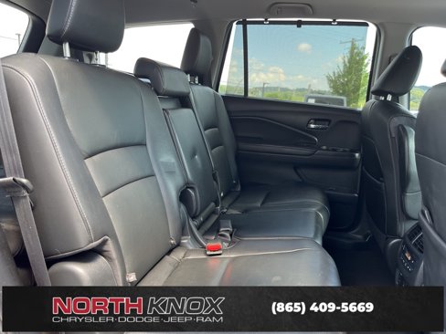 Used 2019 Honda Pilot Touring image 21