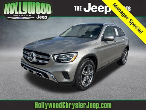 Used 2021 Mercedes-Benz GLC 300 image 1
