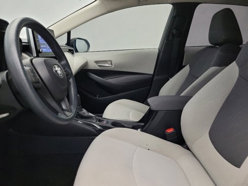 Used 2021 Toyota Corolla LE w/ Carpet Mat Package (TMS) image 17