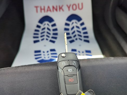 Used 2014 Ford Fusion SE image 22