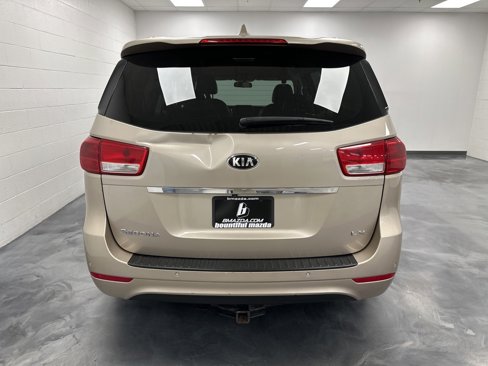 Used 2017 Kia Sedona LX w/ LX Essentials Premium Package image 7