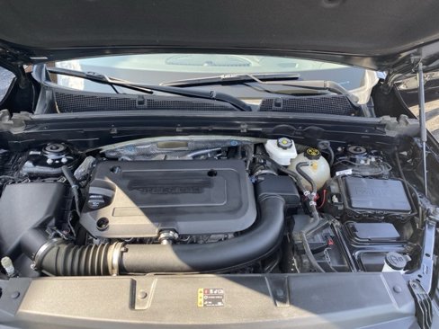 Used 2023 Buick Envision Essence image 9