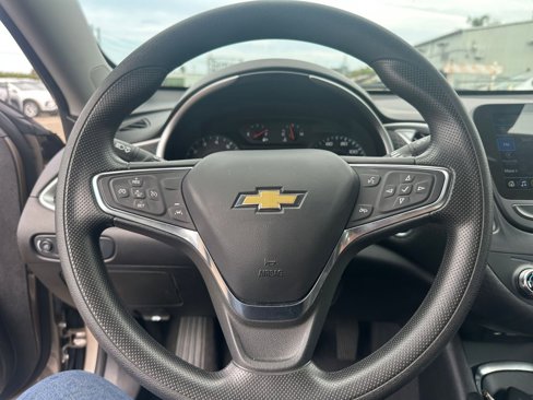 Used 2024 Chevrolet Malibu LT image 28