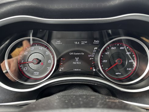 Used 2018 Dodge Charger GT image 12