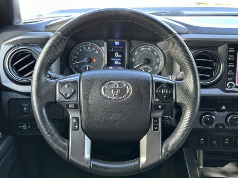Used 2021 Toyota Tacoma TRD Off-Road w/ Technology Package image 36