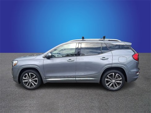 Used 2019 GMC Terrain Denali w/ Advanced Safety Package image 7