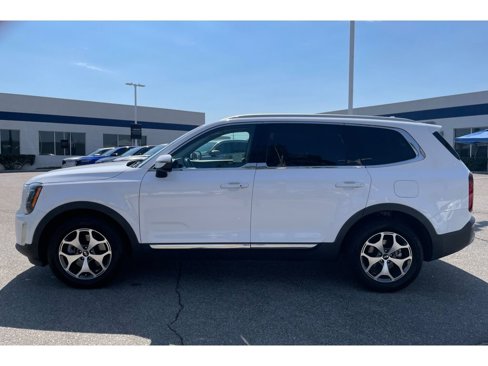 Used 2021 Kia Telluride EX image 2