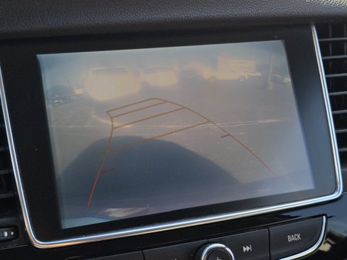 Used 2018 Buick Encore Preferred image 3