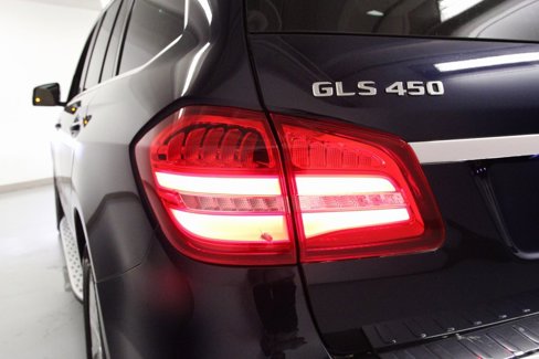 Used 2018 Mercedes-Benz GLS 450 4MATIC image 10