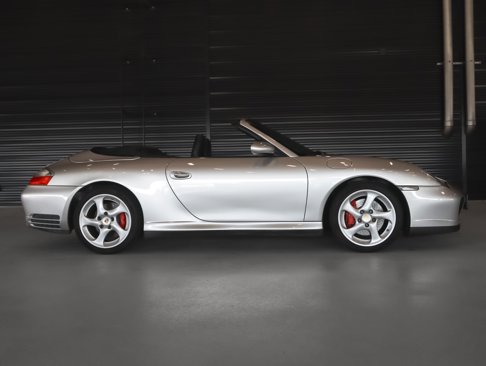 Used 2004 Porsche 911 Carrera 4S image 12