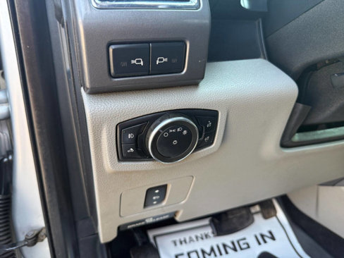 Used 2017 Ford F250 XLT w/ XLT Premium Package image 20