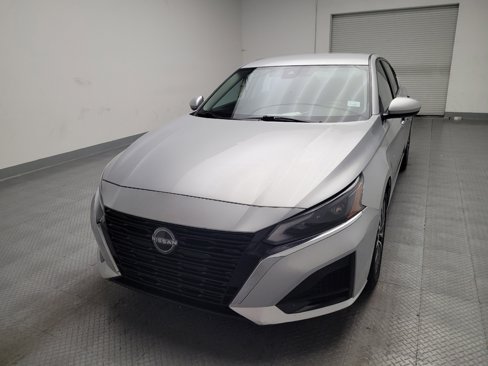 Used 2023 Nissan Altima 2.5 SV image 15