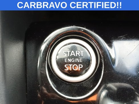 Used 2022 Nissan Kicks S image 17