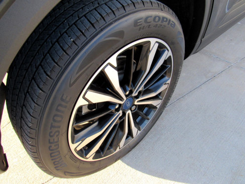 Used 2022 Ford Escape SE w/ SE Sport Appearance Package image 34