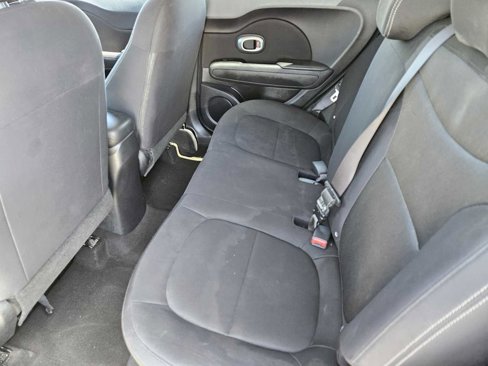 Used 2016 Kia Soul image 28
