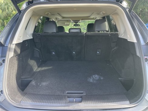 Used 2022 Nissan Rogue SV image 29