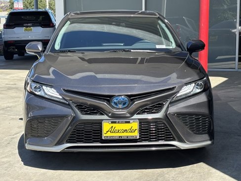 Used 2023 Toyota Camry XSE image 8