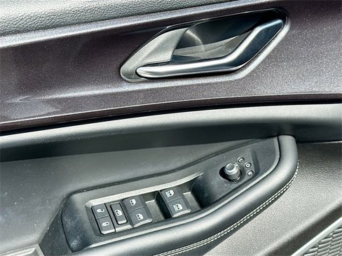 Used 2021 Jeep Grand Cherokee L Laredo image 17