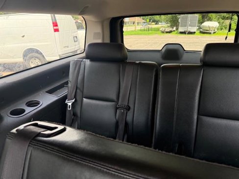 Used 2012 Chevrolet Suburban LTZ image 18