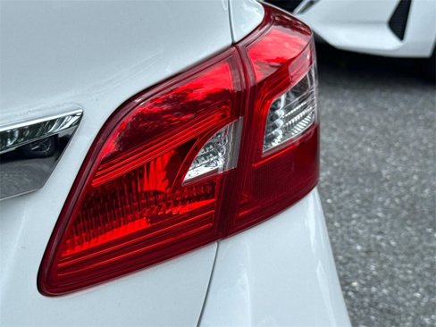 Used 2017 Nissan Sentra S image 25