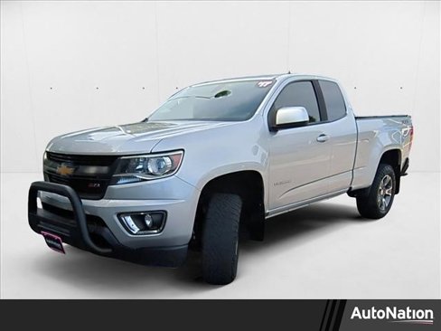 Used 2017 Chevrolet Colorado Z71 image 1